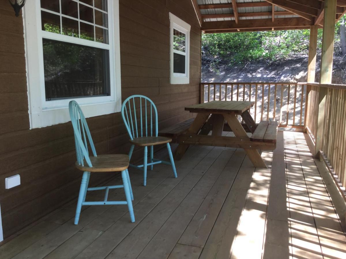 Chalet Les Parulines Tadoussac Exterior photo